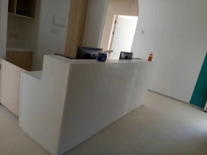 Curved Hospital Nurse Station